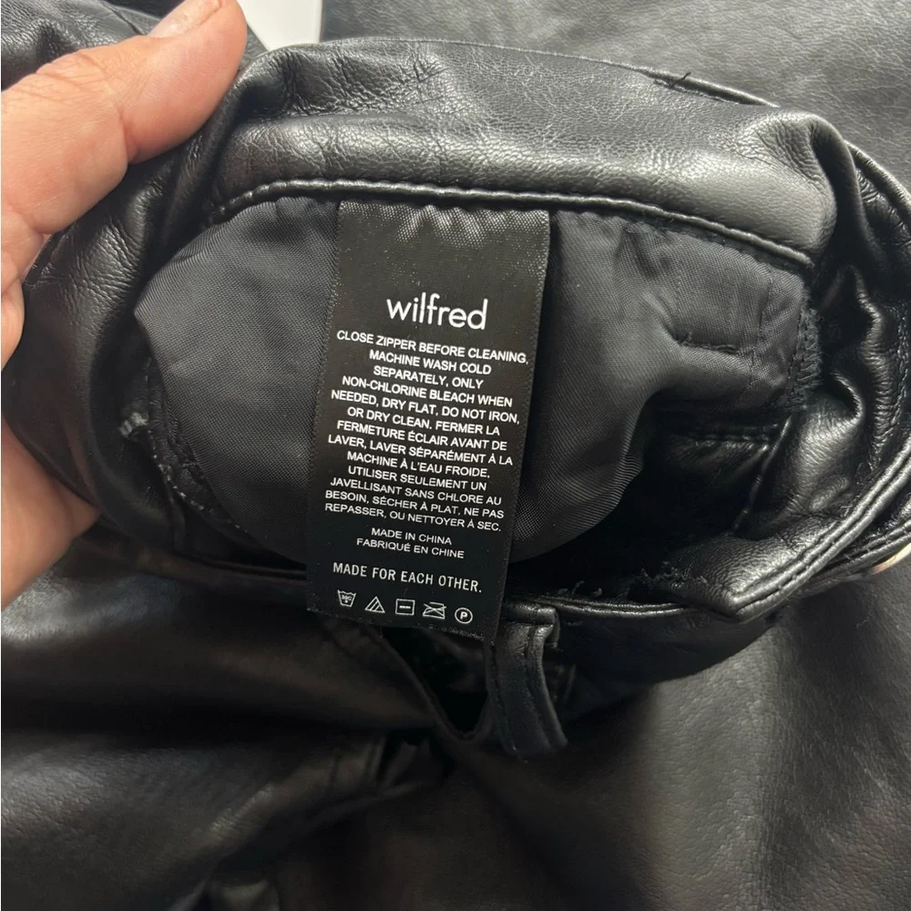 Wilfred by Aritzia The Melina Vegan Leather Pants - Picture 5 of 8
